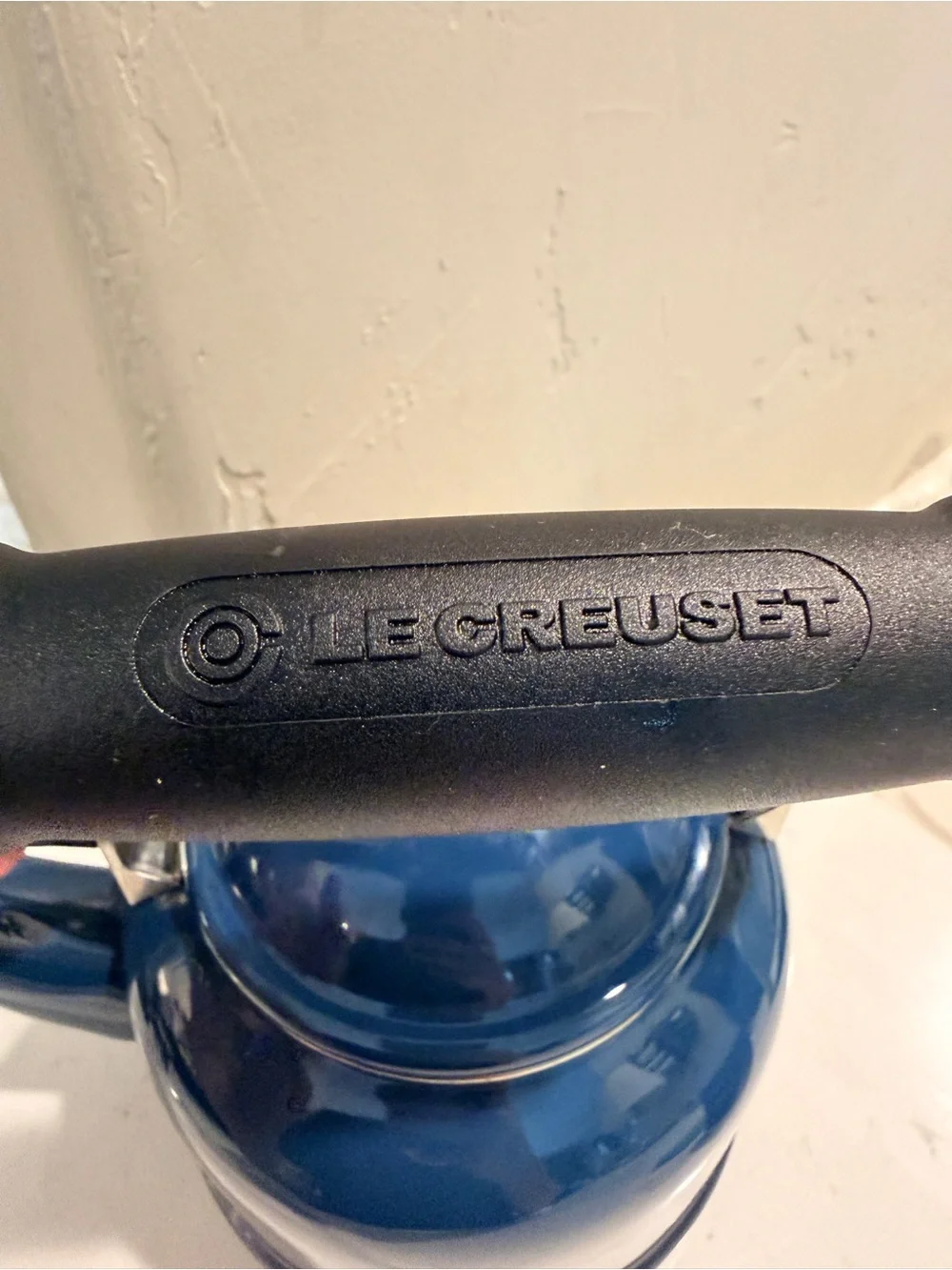 Le Creuset 1.25 Qt Whistling Tea Kettle Agave Blue Enamel on Steel w/ Gold Knob